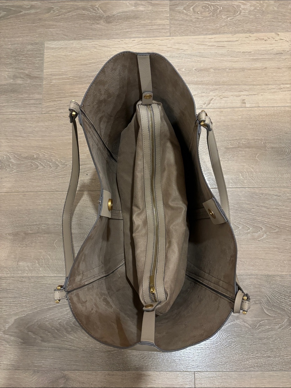 Zara Maxi Shopper bag in light tan - Picture 8 of 11